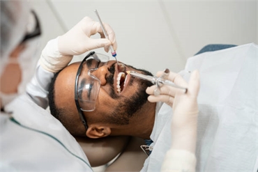 Expert Tooth Removal in Abu Dhabi Your Smile's Savior