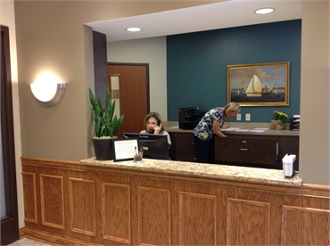 Reception area at the office of Knoxville dentist  Robert M. Kelso DDS