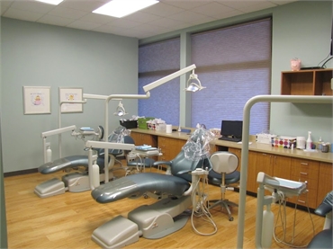 Modern equipment at emergency dentistry Magic Smiles Dental Mesa AZ
