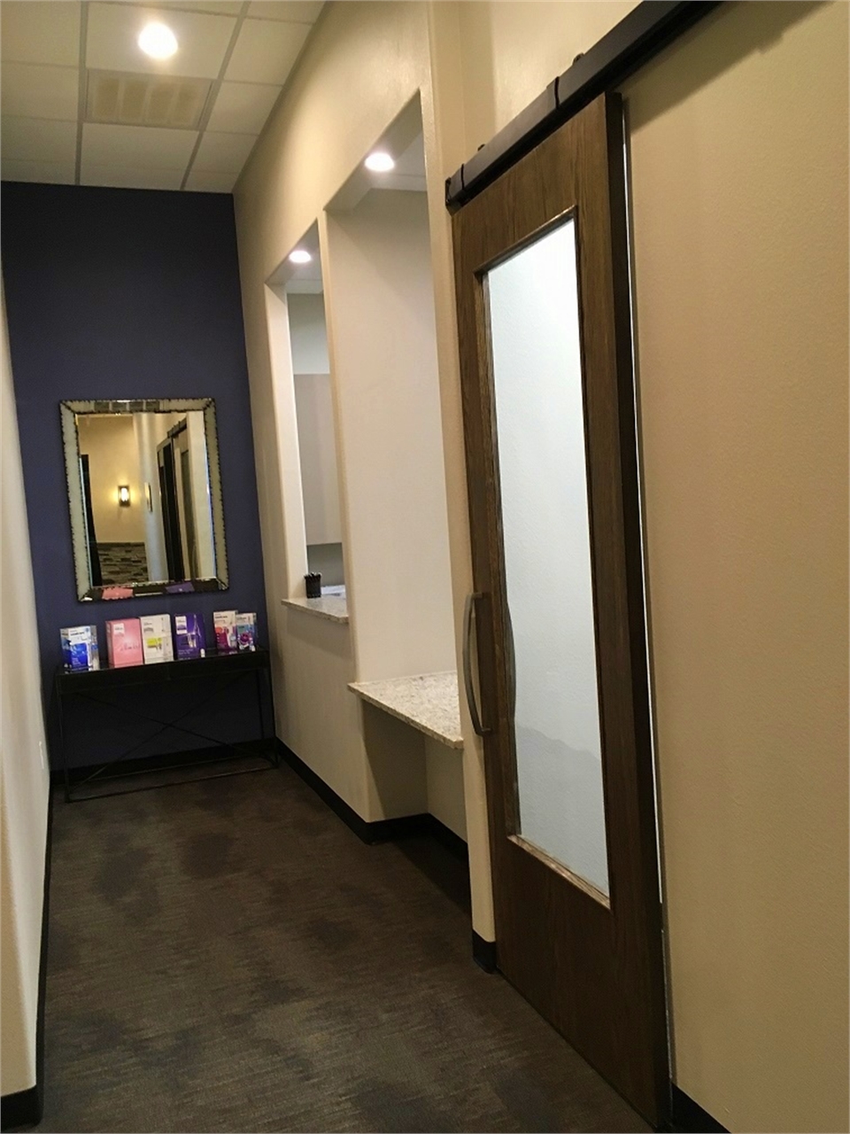 Front desk at our cosmetic dentistry office located just a few paces away from Spring Pointe Apartme