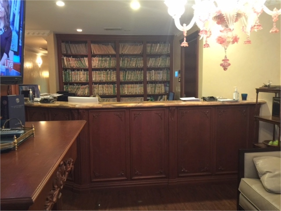 Front desk at our cosmetic dentistry in New York NY 10065