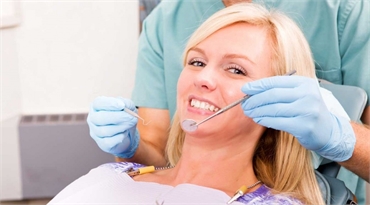 Best Way to Improve Your Smile with Tooth Bonding and White Fillings