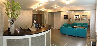 Suave interiors at our dentistry office just opposite Afterwork Theater between Broadway and Univers