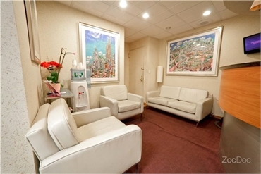 Waitig lounge at 54th Street Dental located right oppsite The Museum of Modern Art Midtown Manhattan