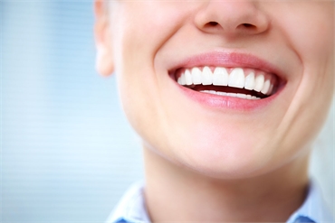How Can a Dentist Help You Achieve a Brighter Smile