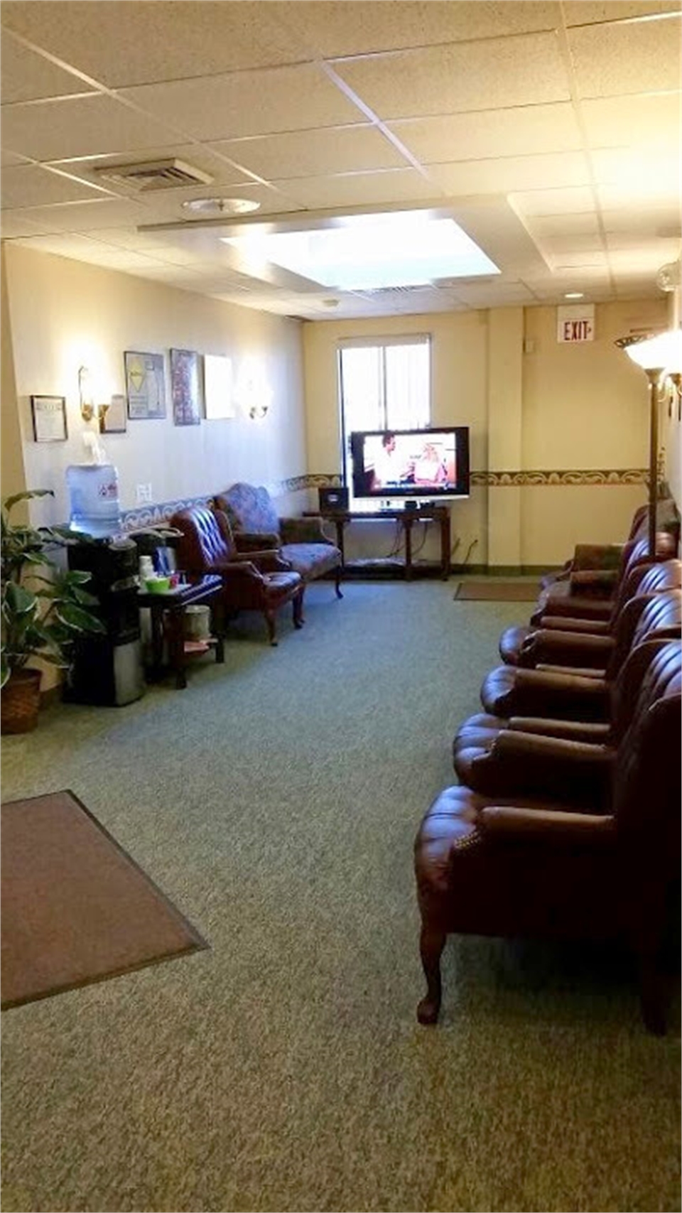 Waiting lounge at implant dentistry A Caring Dental Group in Cleveland