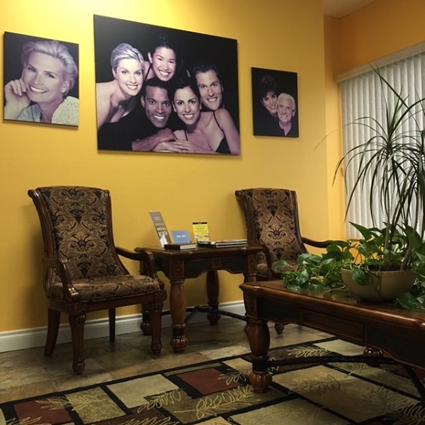 The waiting room at Longmont CO dentist Artistic Smiles