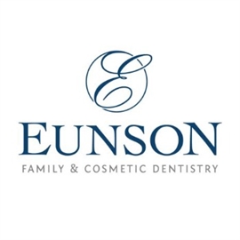 Eunson Family  Cosmetic Dentistry