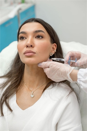 Can wrinkle relaxing injections treat neck bands and lines effectively