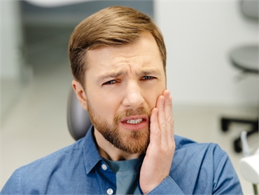 What to Do If You Experience Sudden Jaw Pain or Swelling