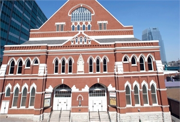 Ryman Auditorium at 24 minutes drive to the northeast of Nashville dentist Nashville Smiles