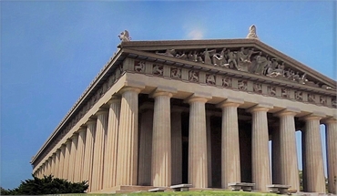 The Parthenon at 21 minutes drive to the northeast of Nashville dentist Nashville Smiles