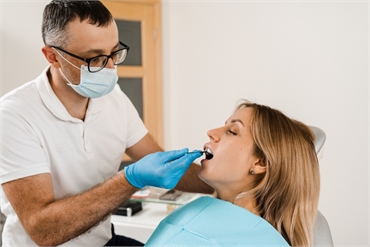 Signs and Symptoms to See an Emergency Dentists