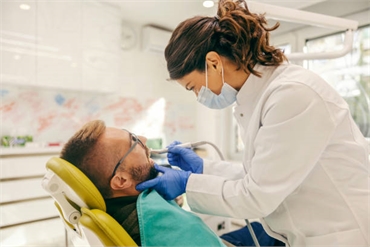 Tooth Colored Fillings for Front Teeth And Natural Looking Repair Options