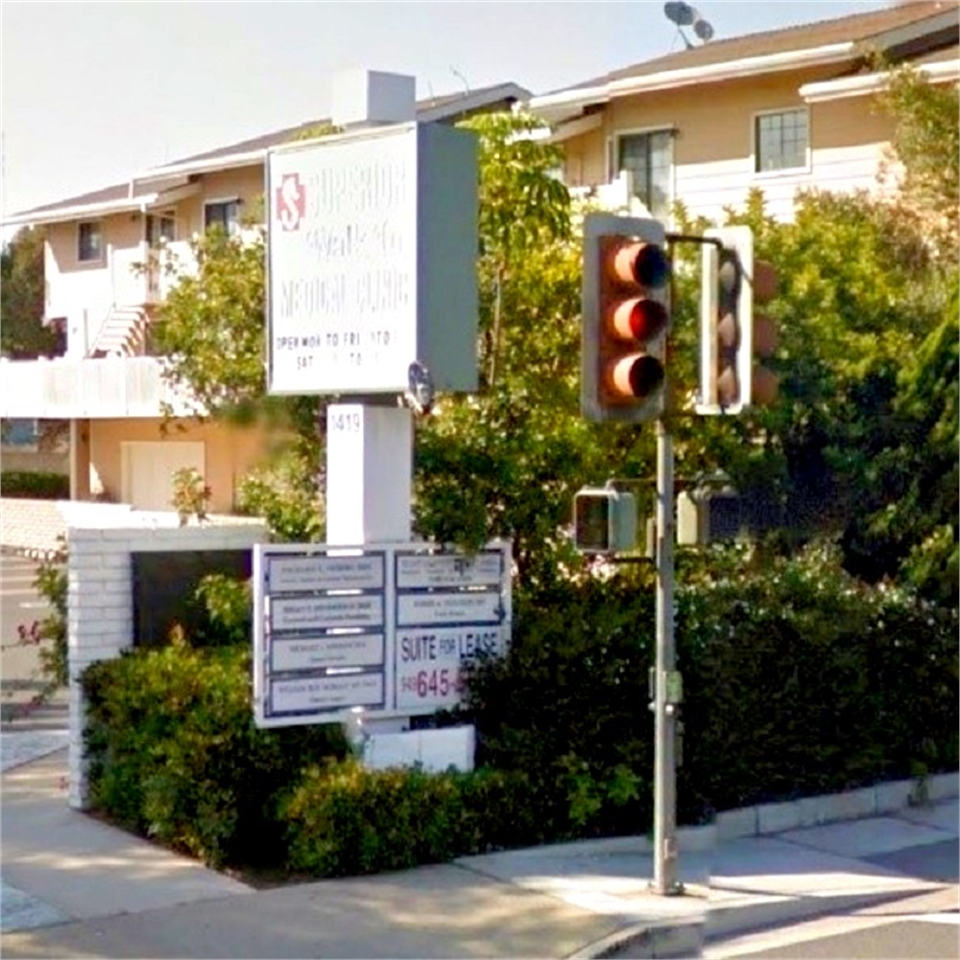 Exterior view of our dentistry office in Newport Beach CA