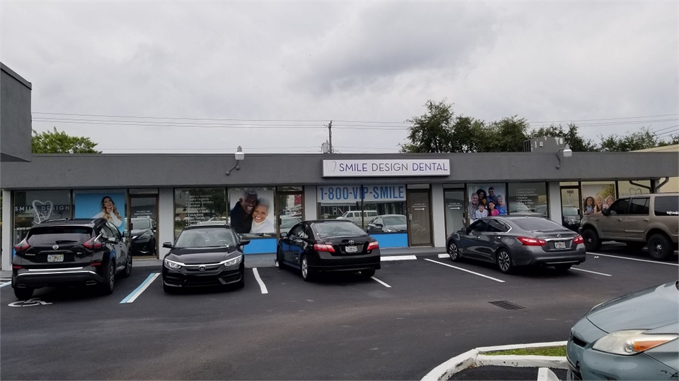 Front view of Smile Design Dental of Margate