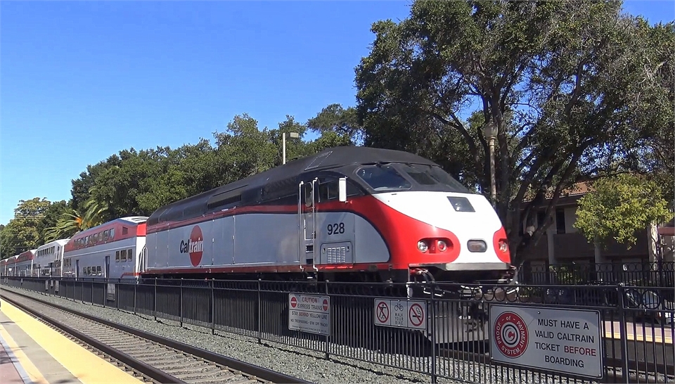 Caltrain departing Menlo Park station few blocks away from Menlo Park dentist Scott Hoffman DDS