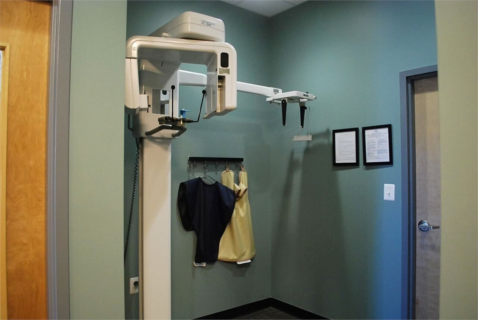 digital dental x-ray machine at Powell Family Dental Fort Wayne IN 46835
