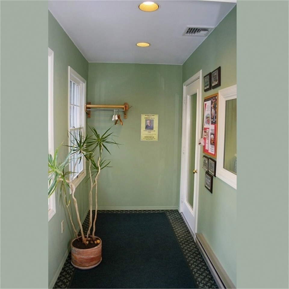 Vestibule at Long Valley dentist Cazes Family Dentistry LLC 