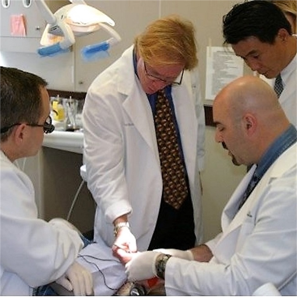 La Mesa dentist Dr. Hornbrook at one of his tutoring sessions