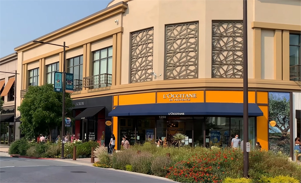 L'OCCITANE EN PROVENCE at 4 minutes to the west of Walnut Creek Dentists