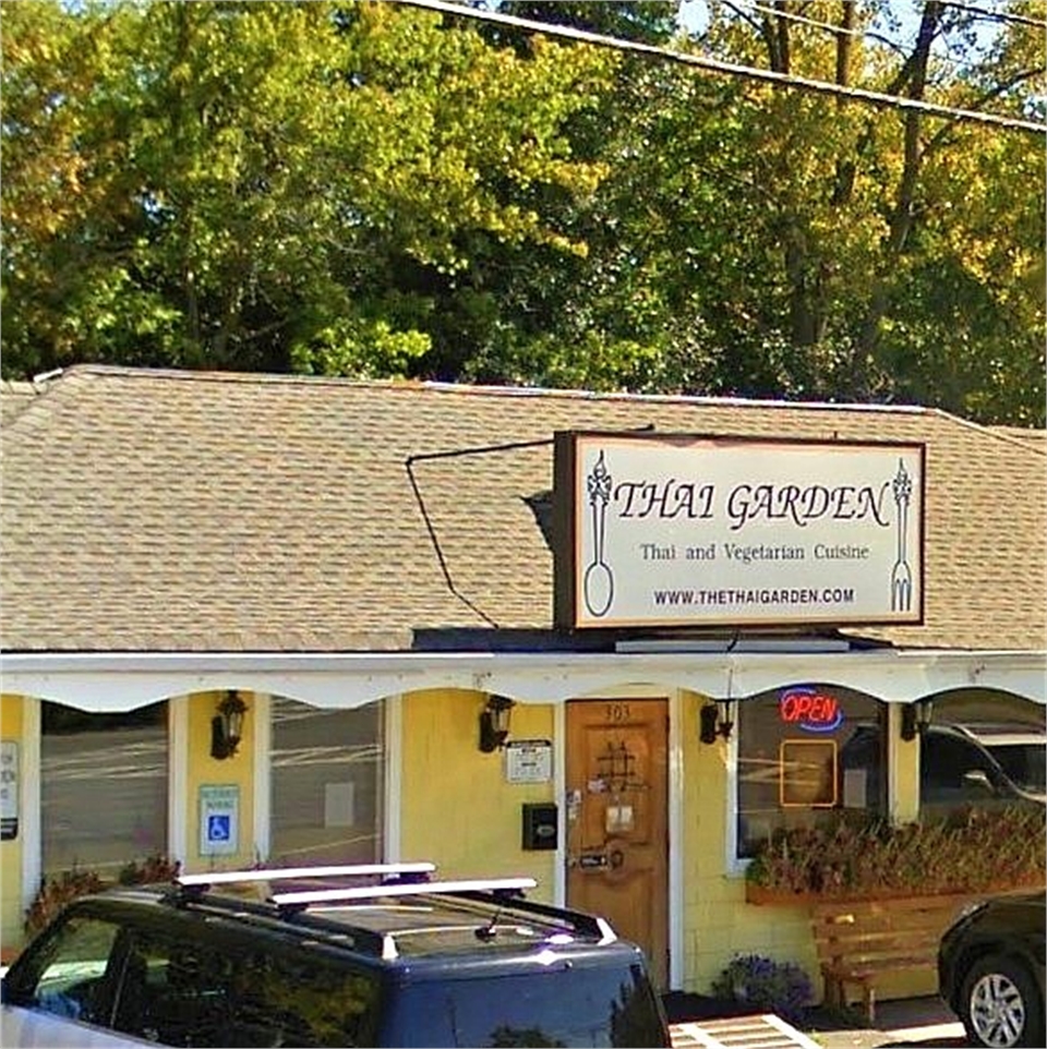 Thai Garden at 7 minutes walk from Orangeburg emergency dentist Orangetown Smiles