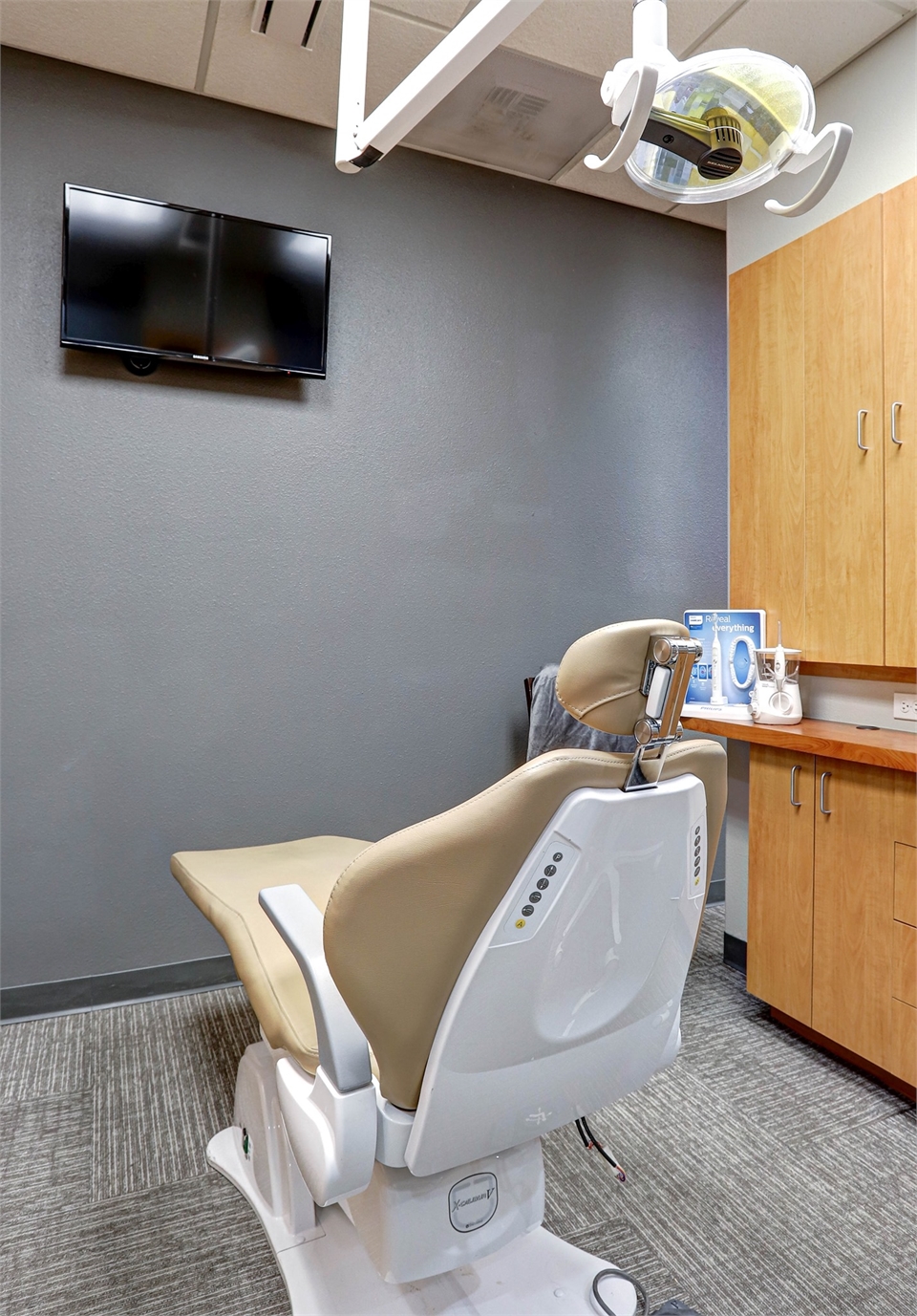 Modern operatory at Scottsdale dentist Kent Dental Dentagama