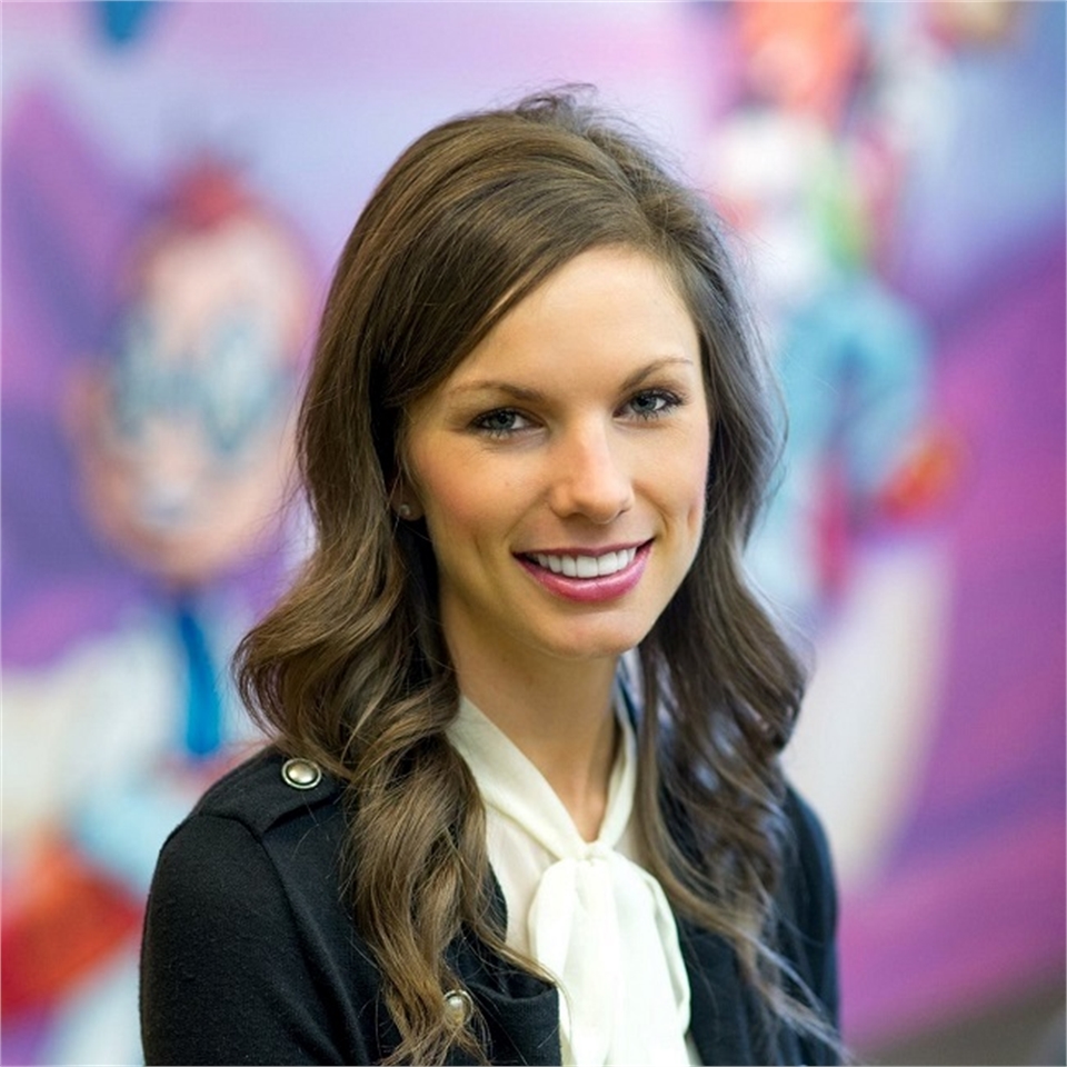 Rogers AR pediatric dentist Dr. Amanda Hankins at Smile Shoppe Pediatric Dentistry