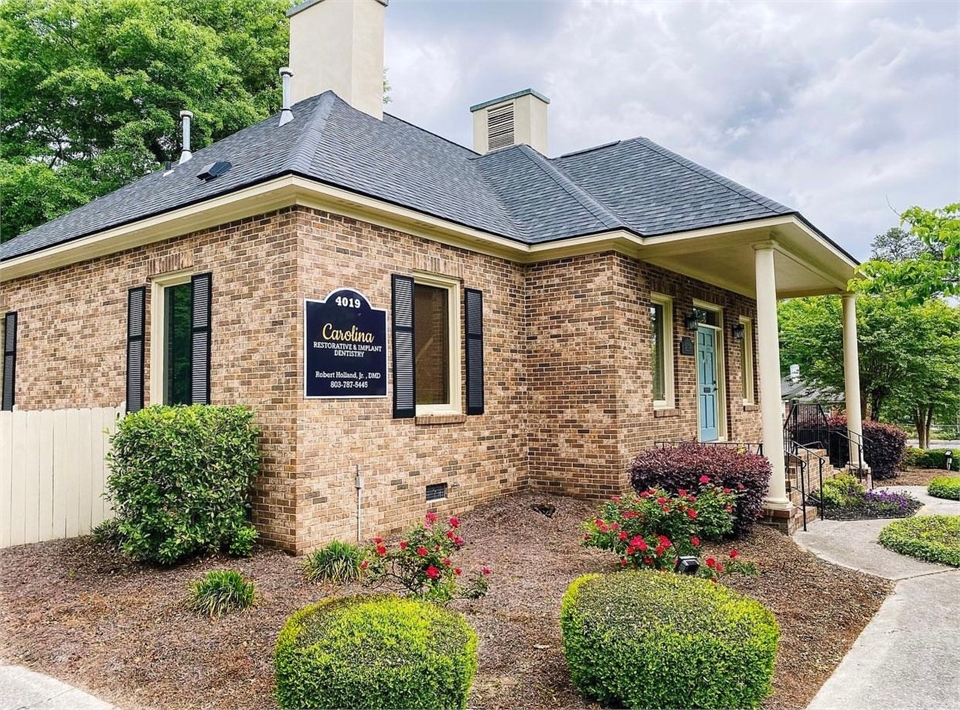 Carolina Restorative and Implant Dentistry dentist office