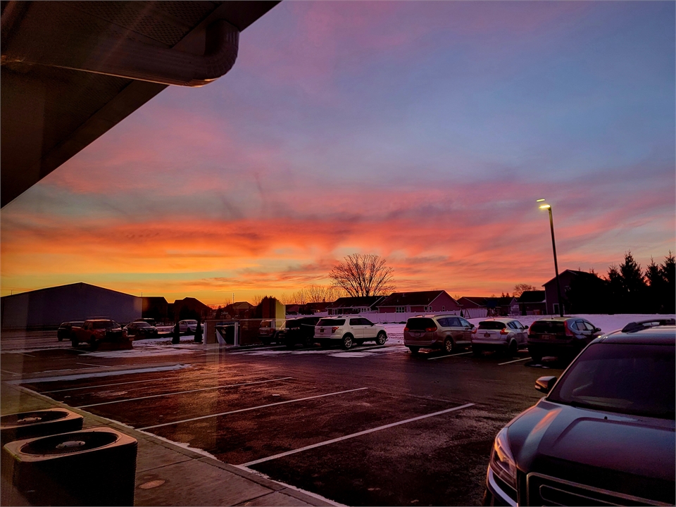 Twilight view outside Anderson Family Dentist office in Findlay OH