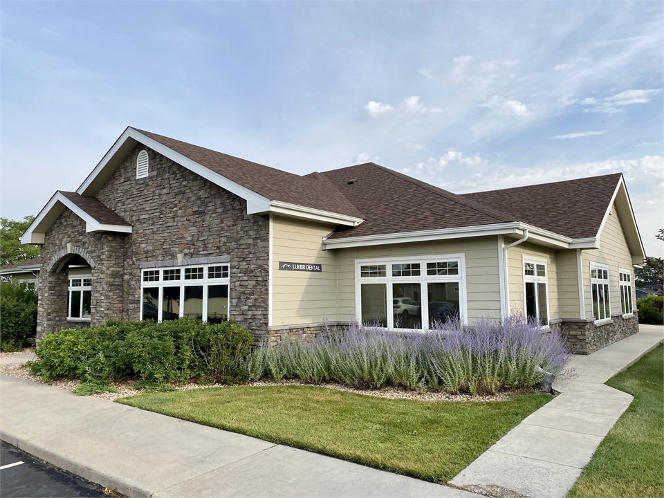 Exterior view Greeley dentist Luker Dental office building