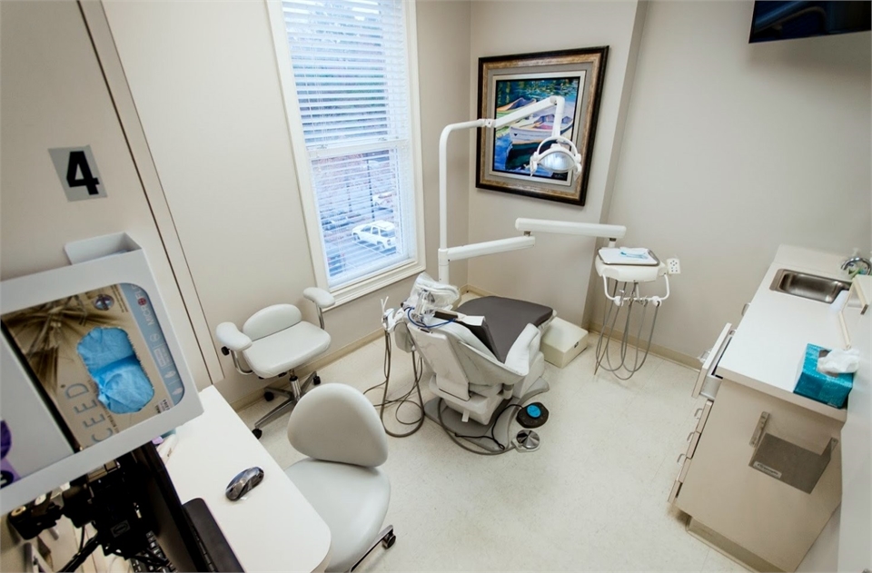 Operatory with state of the art dental equipment at Reich Dental Center Roswell GA