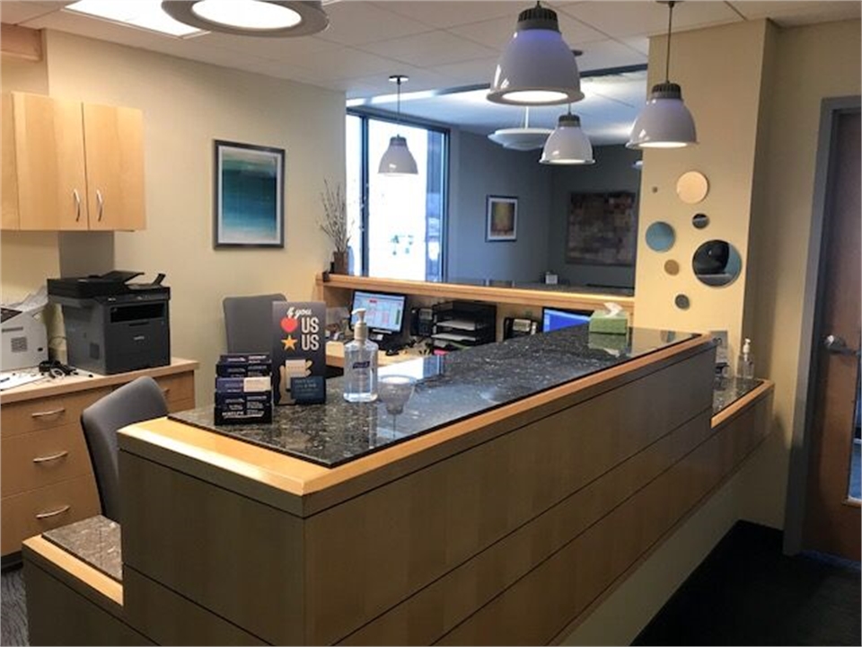 Well lit front desk at Shoreline Dental Care Milford CT Dentagama