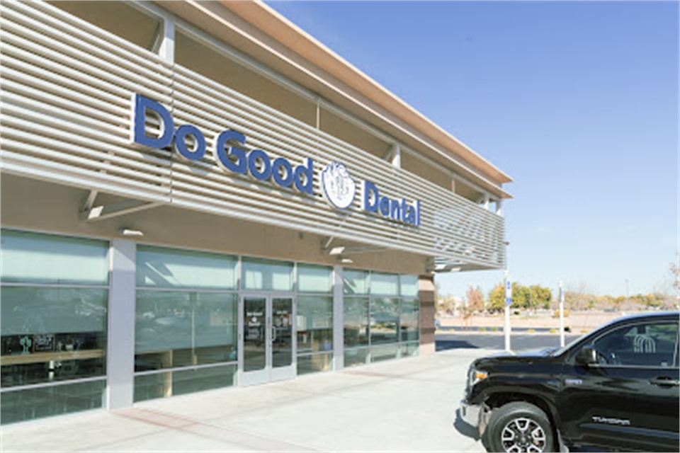 Dr Chip b Top Arizona Cosmetic Dentist Dentagama