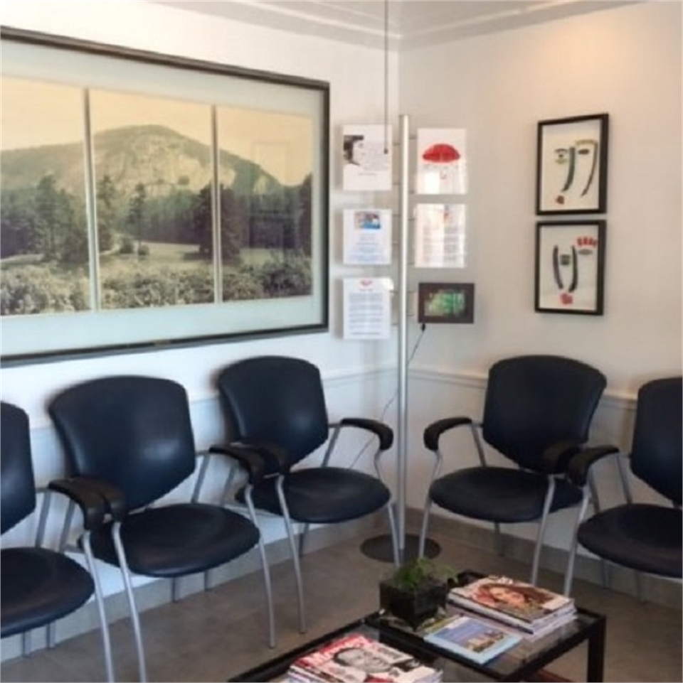 Waiting area at Boca Smile Center