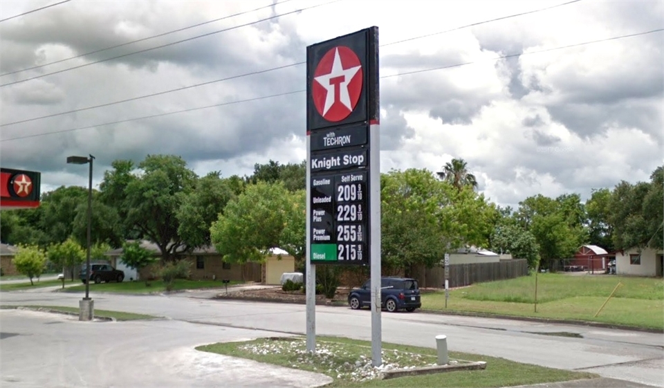 Texaco Cibolo 5 minutes drive via Cibolo Valley Dr to the south of Cibolo Pediatric Dentistry