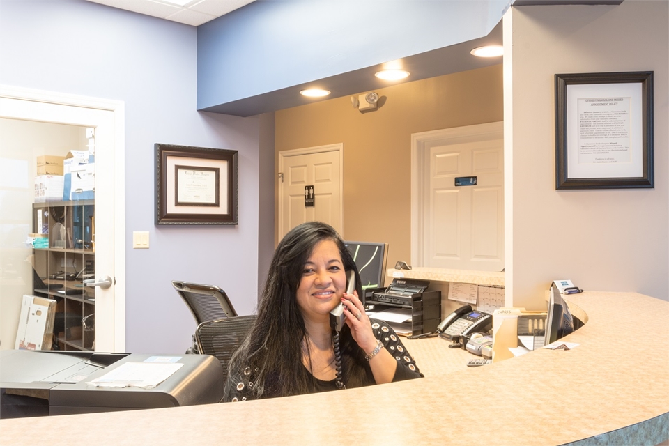 Front desk at Trinity FL dentist A Glamorous Smile