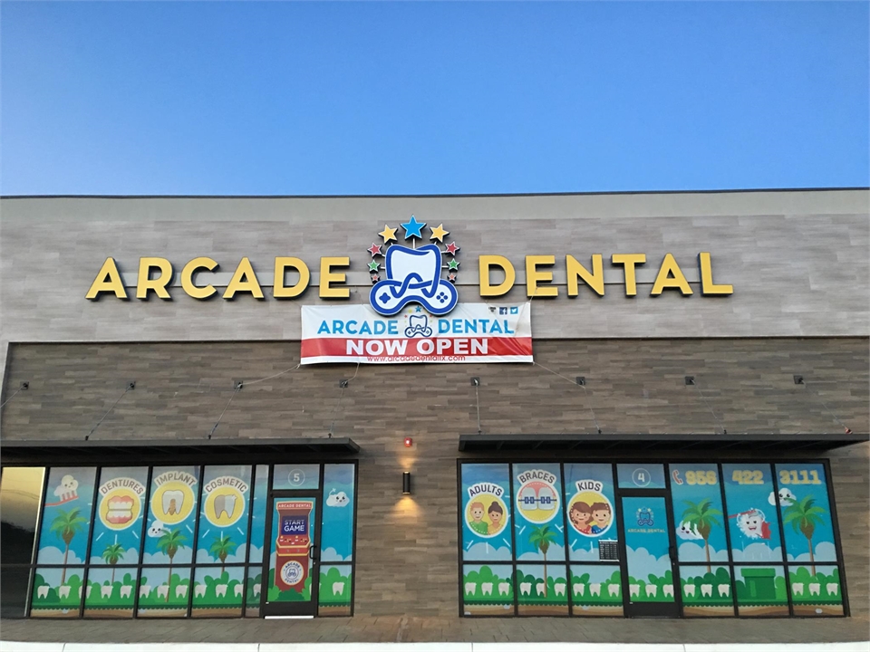 Arcade Dental - Store Front