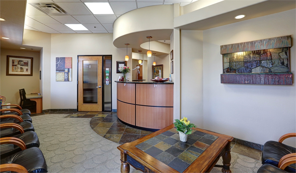 Well lit waiting area at Gilbert emergency dentist Sonoran Vista Dentistry