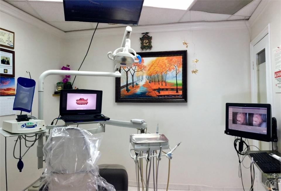 Operatory at Lake Forest CA dentist Pankaj R. Narkhede