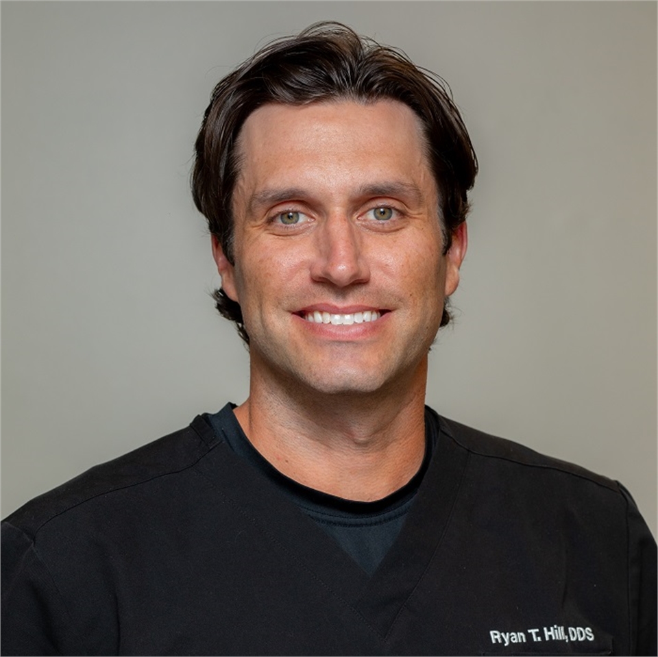 Hoston dentist Dr. Ryan Hill at Mills Dental Group