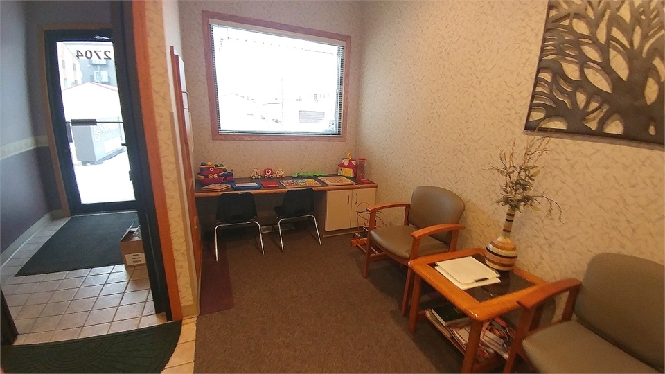 Waiting area at Southview Dental Care Dr. Caitlin Spacek Moorhead