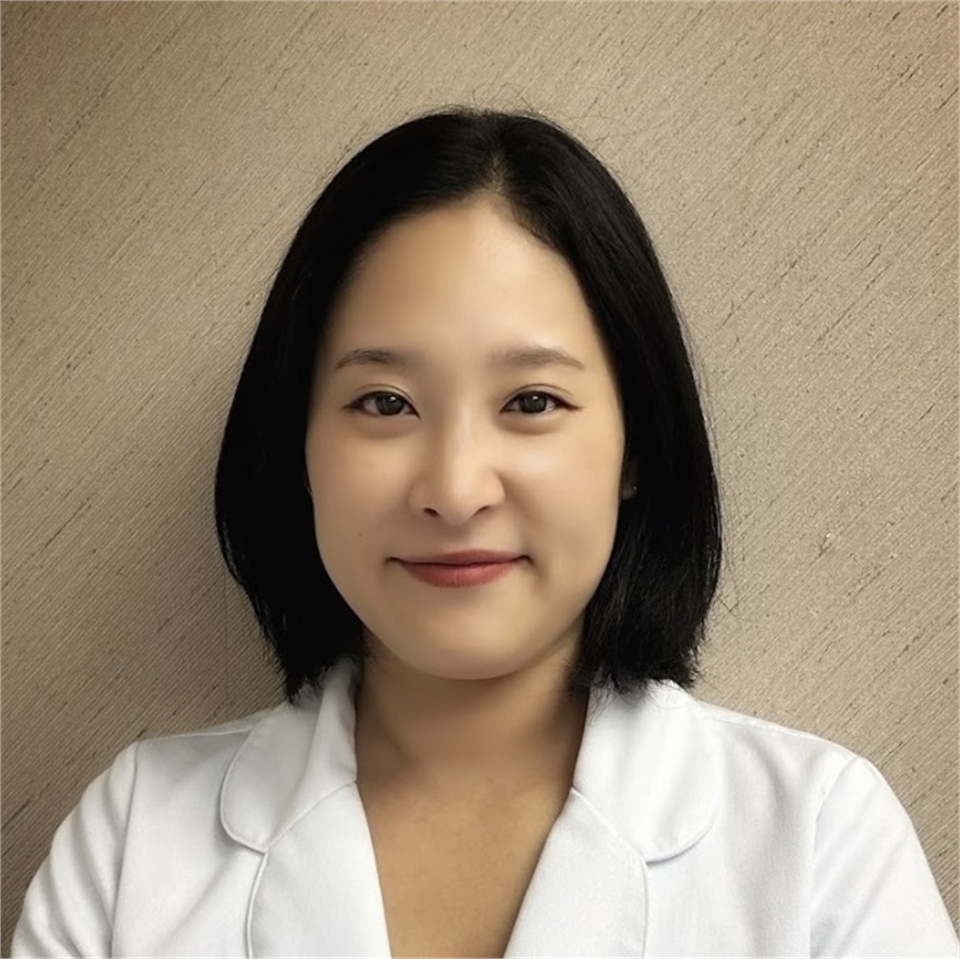 Alexandria dentist Dr. Irene Shin at U Shine Dental