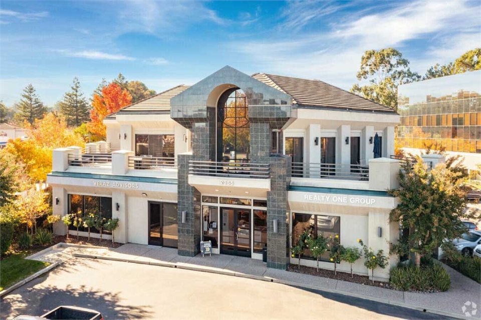 Office building iSmile Orthodontics - San Ramon