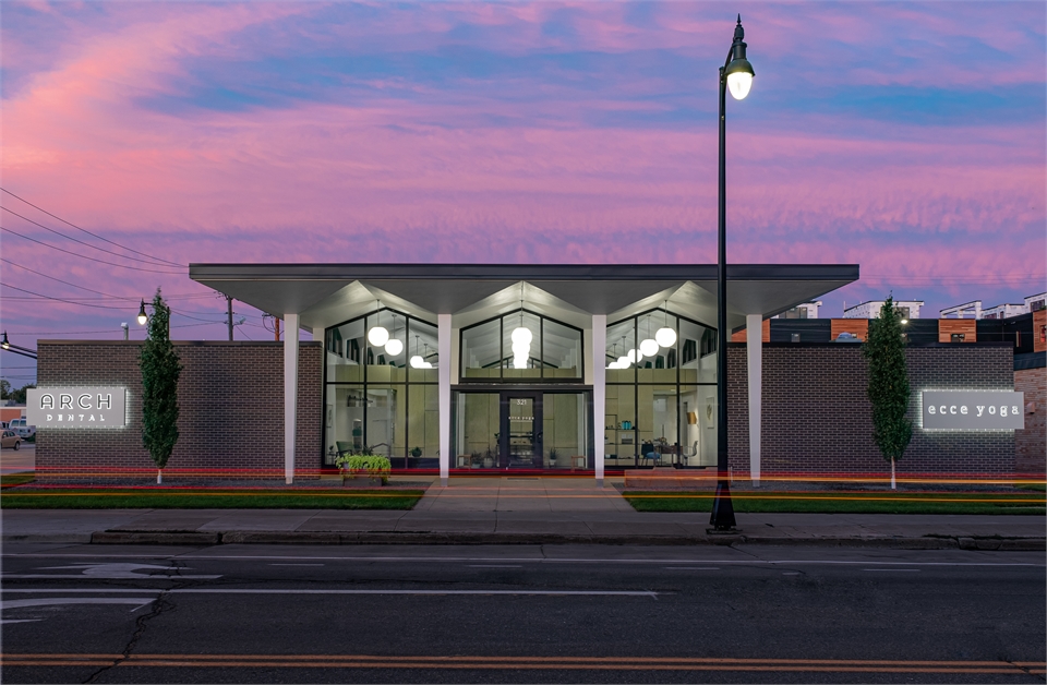 Front View of Fargo ND dentist Arch Dental