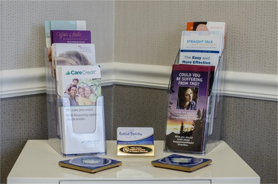 Informational Brochures of Palm Beach Gardens FL dentist Andrew Rudnick DMD