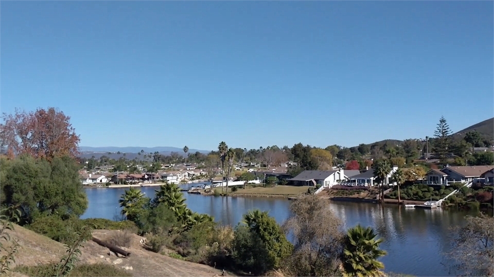 Lake San Marcos at 6 minutes drive to the west of Allred Dental