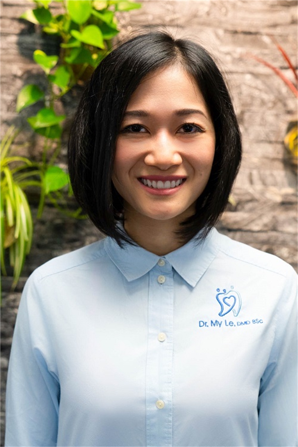 Dr. My Le BSc at Calgary dentist 16th Avenue Dental