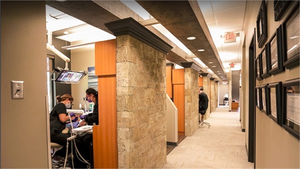 Hallways of Sioux Falls dentist Karmazin Dental