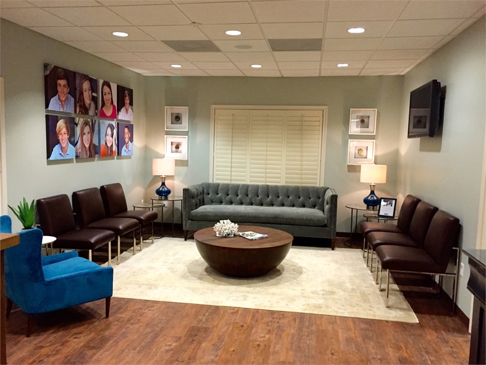 Waiting area at Austin orthodontist Smiles of Austin